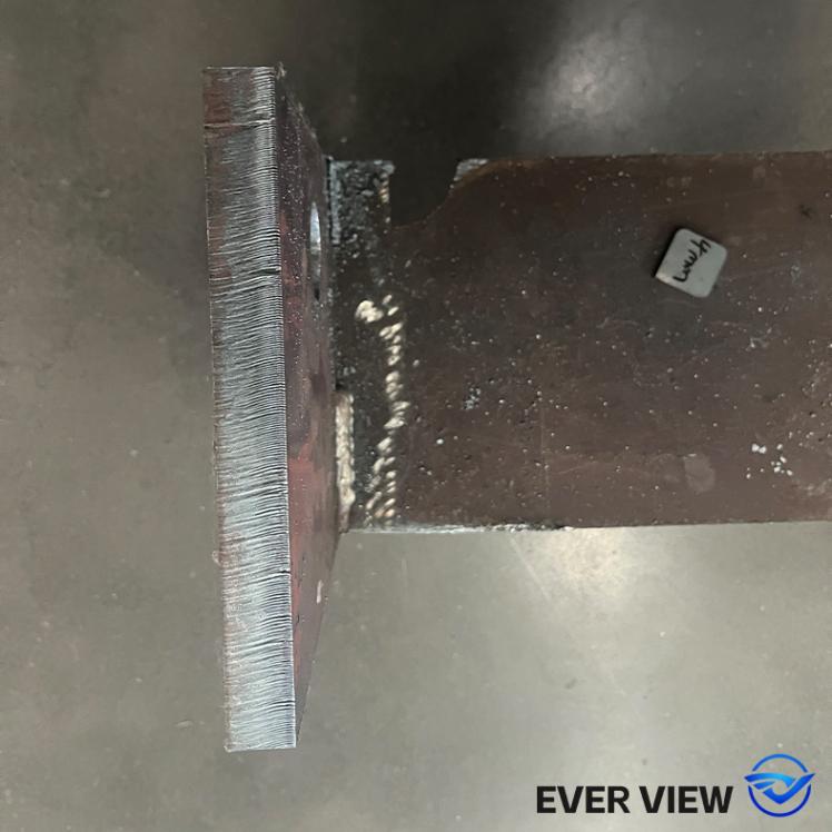 Mașinile de tăiat cu laser ajută la prelucrarea construcțiilor din oțel; EVER VIEW realizează tăierea eficientă și precisă a materialelor groase.